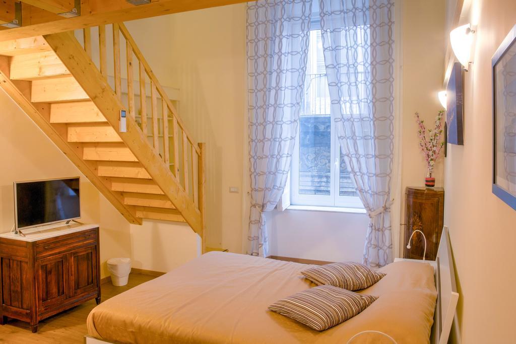 La Cattedrale Bed & Breakfast Neapel Exteriör bild